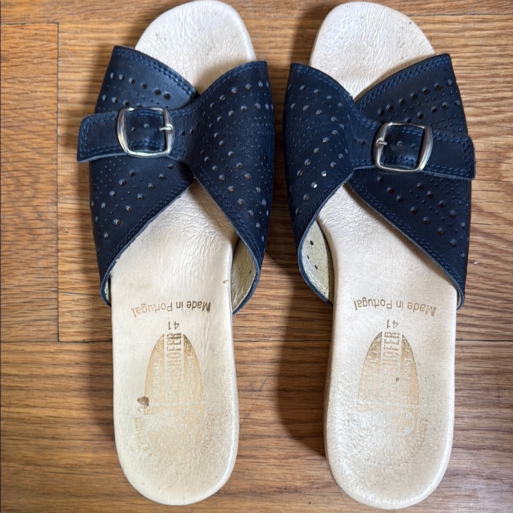 WORISHOFER Navy Perforated Sandals